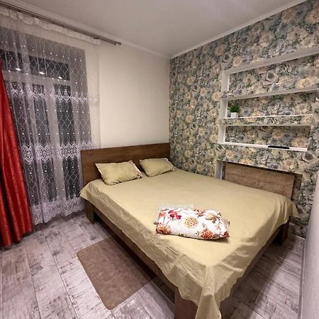 New Central 2Room Apartment Львів Екстер'єр фото